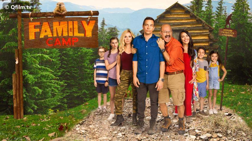 فيلم Family Camp 2022 مترجم