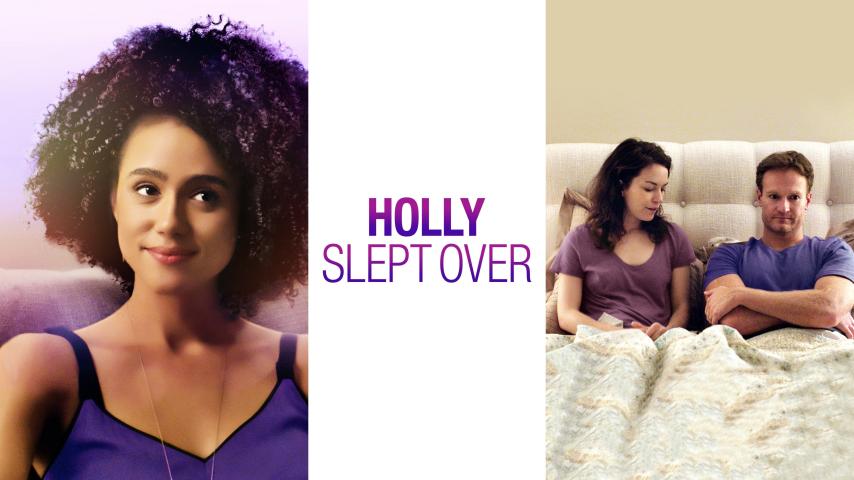 فيلم Holly Slept Over 2020 مترجم